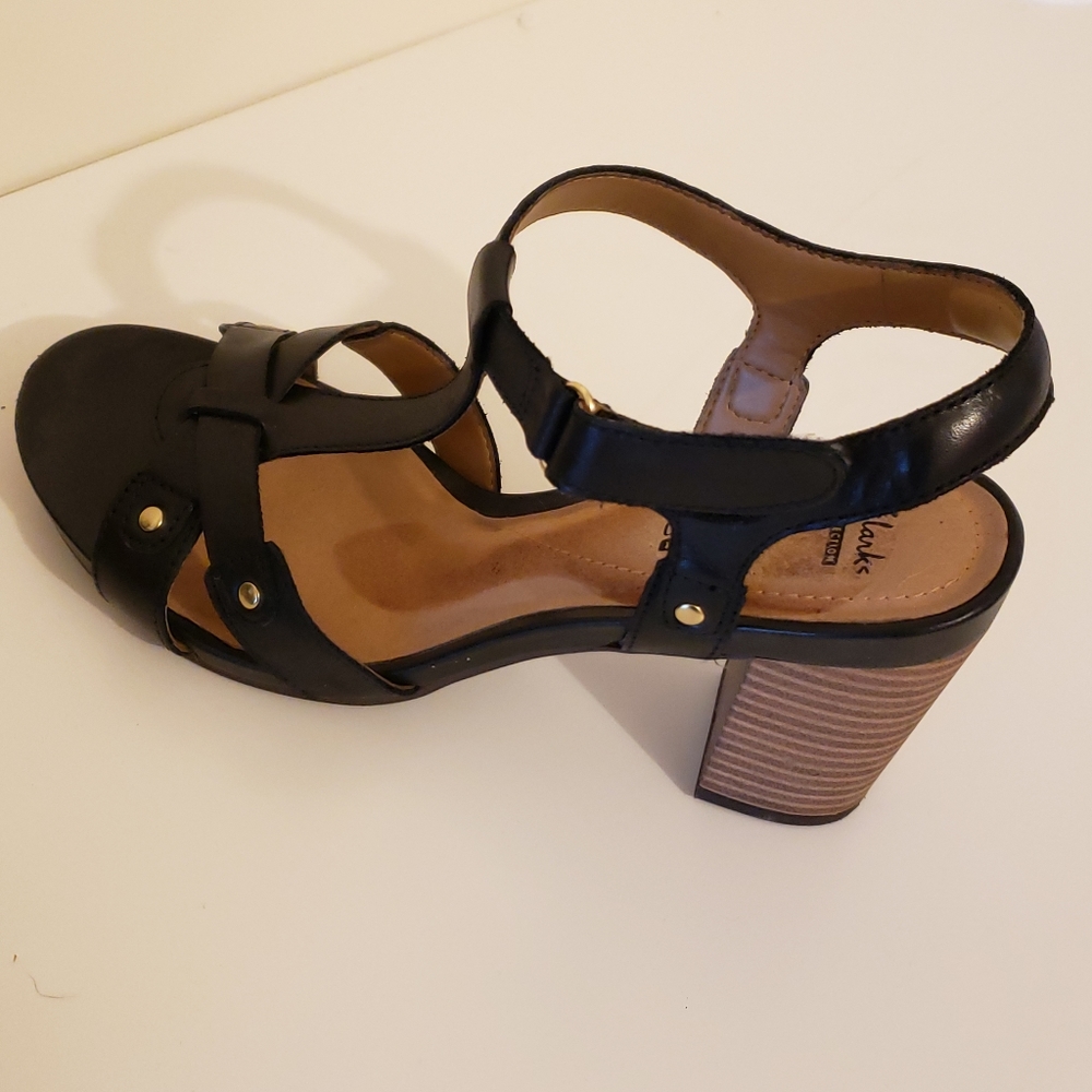 Clark's Collection Heels - Picture 7 of 7